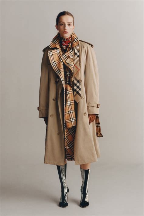 iconic burberry trench coat|are burberry trench coats waterproof.